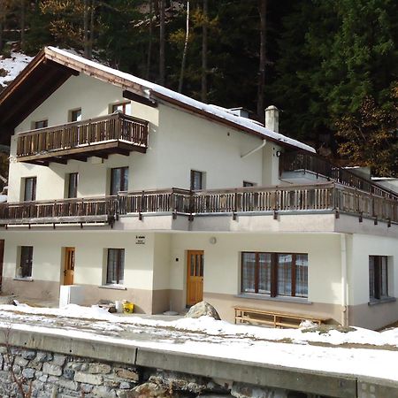 Haus Pickelschmiede Saas-Grund Exterior foto
